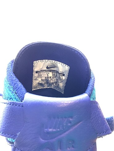 38.5 Beden çeşitli Renk Nike Spor Ayakkabı %70 İndirimli.