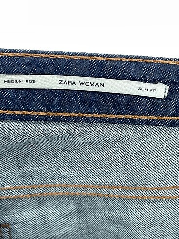 34 Beden lacivert Renk Zara Jean / Kot %70 İndirimli.