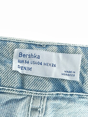 36 Beden çeşitli Renk Bershka Jean / Kot %70 İndirimli.