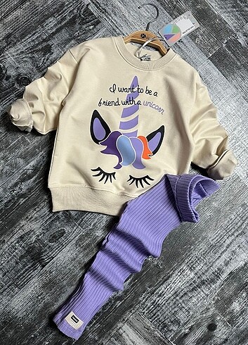 6 Yaş Beden Unicorn Desenli Taytlı Takım
