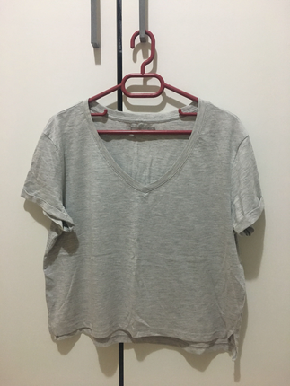 m Beden V yaka t-shirt