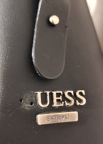 Guess Siyah Deri Tokalı Kadın Çanta