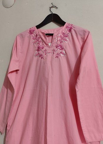 s Beden pembe Renk Pembe Nakışlı V Yakalı Uzun Keten Namaz Elbisesi