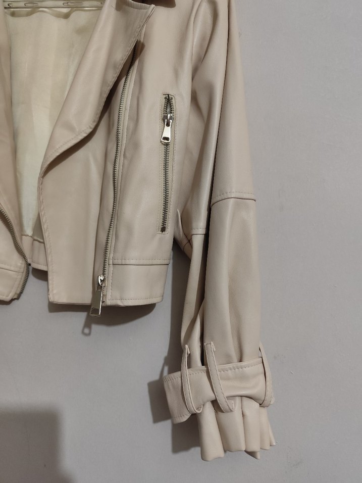 FAF: Bej Kadın Deri Kısa Ceket45 bu - Görsel 4