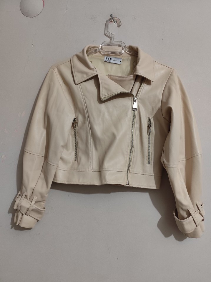 FAF: Bej Kadın Deri Kısa Ceket45 bu - Görsel 2