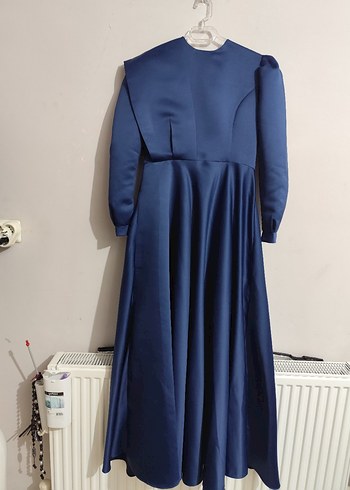 Uzun Kol Drapeli Koyu Mavi Kadın Abiye.S aynen Elbise - Görsel 2
