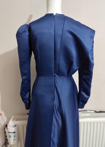 Uzun Kol Drapeli Koyu Mavi Kadın Abiye.S aynen Elbise - Görsel 4