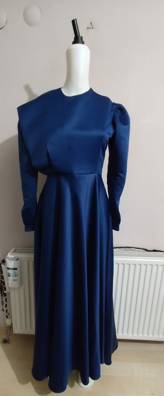 Uzun Kol Drapeli Koyu Mavi Kadın Abiye.S aynen Elbise - Görsel 5