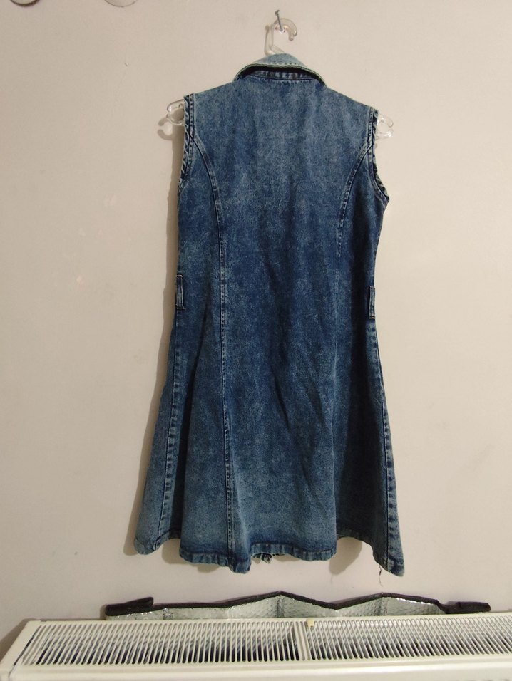 Moda Alkoc : Düğmeli Kolsuz Mavi Denim Ceket - Görsel 3