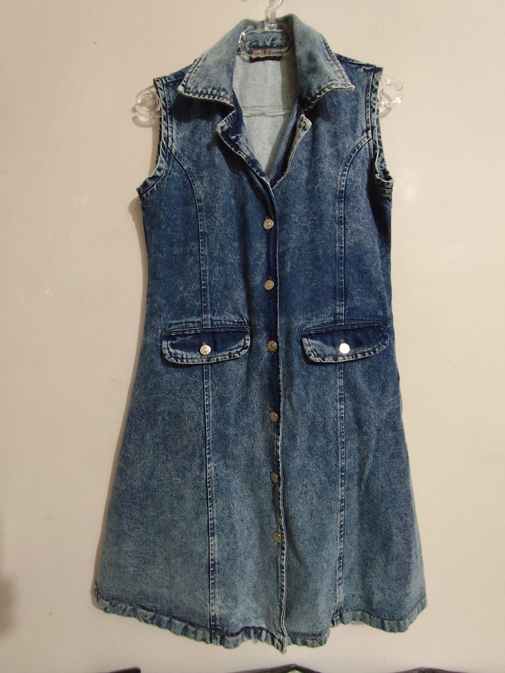 Moda Alkoc : Düğmeli Kolsuz Mavi Denim Ceket - Görsel 2