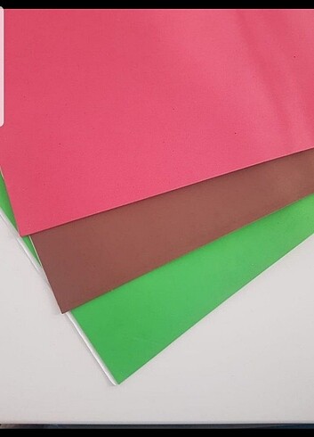 3 adet 50x70 cm yapışkanlı eva
