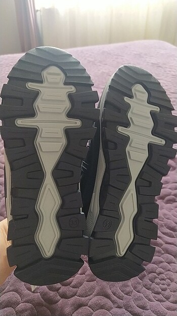 35 Beden Erkek çocuk spor ayakkabı