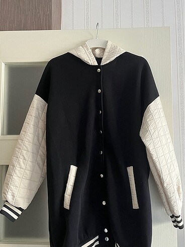 kadın kapüşonlu sweatshirt