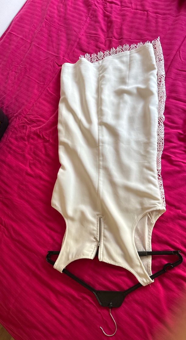 Dantel Detaylı Beyaz elbise - Görsel 4