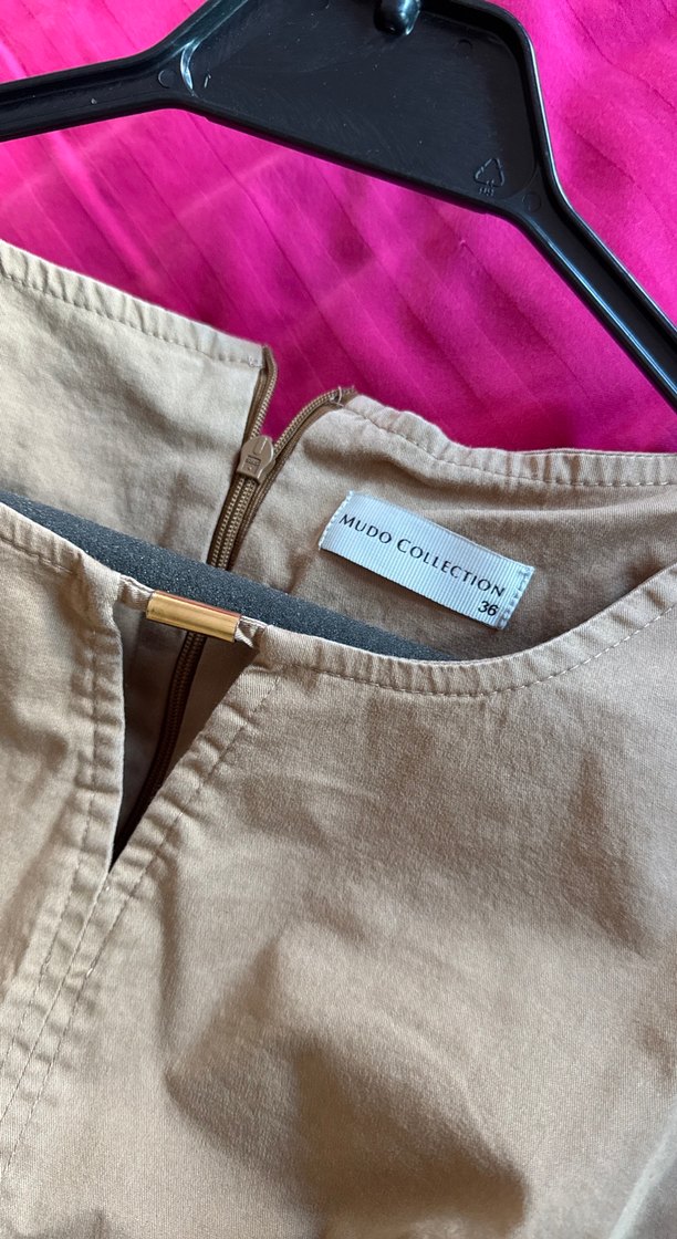 Bej keten V Yaka Mini  Elbise - Görsel 2