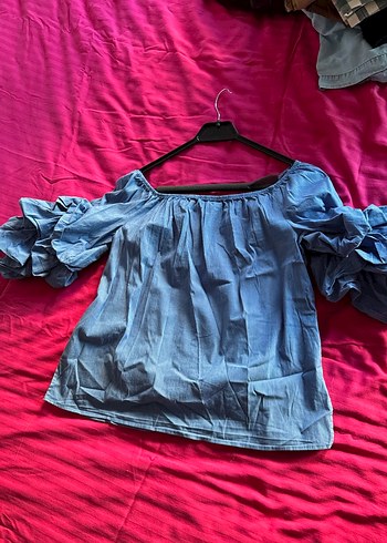 Uzun Kollu Fırfırlı Mavi Straplez Bluz - Görsel 4