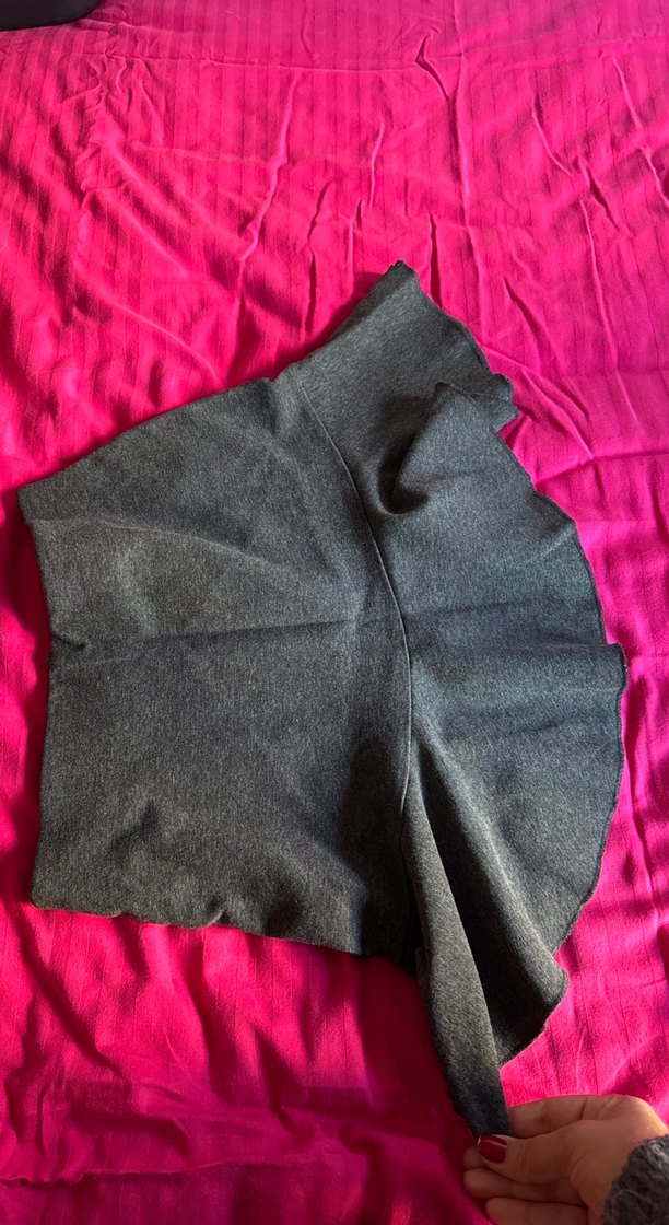 Gri Volanlı Mini Etek - Görsel 3