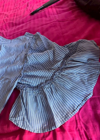 Volanlı, Kısa Kollu, Geniş Kesim Bluz - Görsel 2