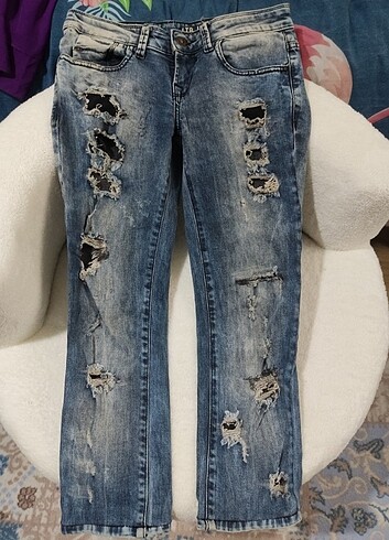 xs Beden Ltb yırtık jean