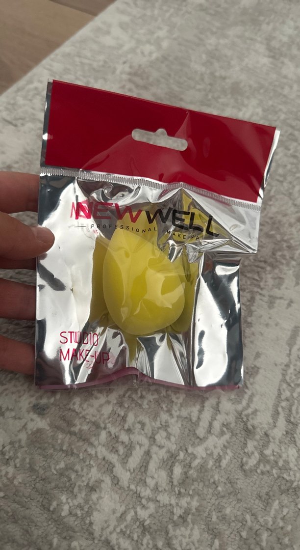 Parlak Sarı Makyaj Süngeri - Görsel 2