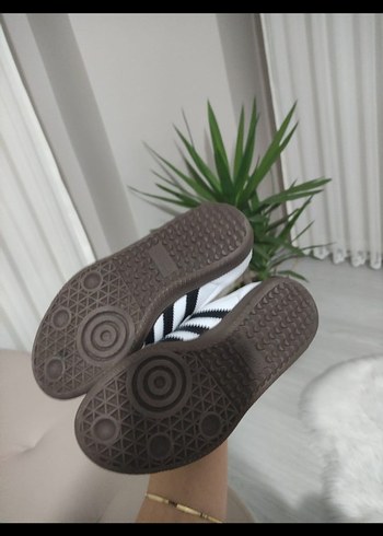 29 Beden beyaz Renk adidas çocuk samba