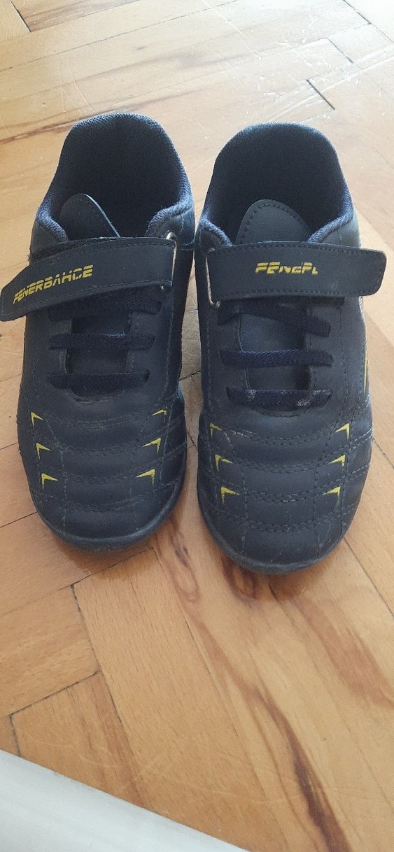 Fenerbahçe halisaha ayakkabisi 32 numara - Görsel 3