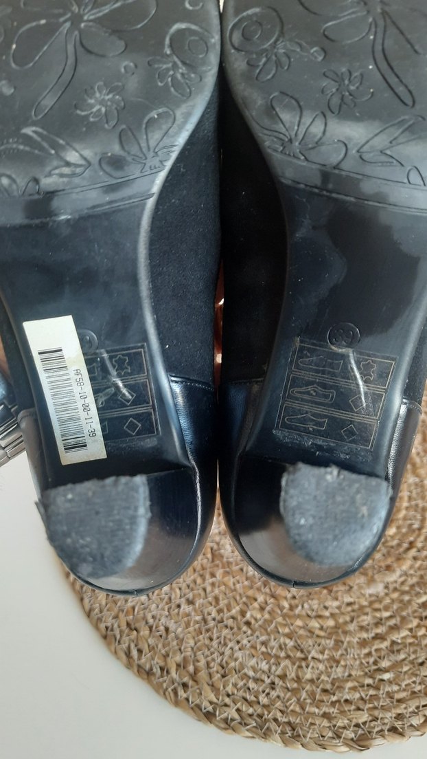 Siyah Süet 39 numara derimod - Görsel 4