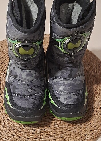 Ben 10 marka 29 numara orjinal - Görsel 2