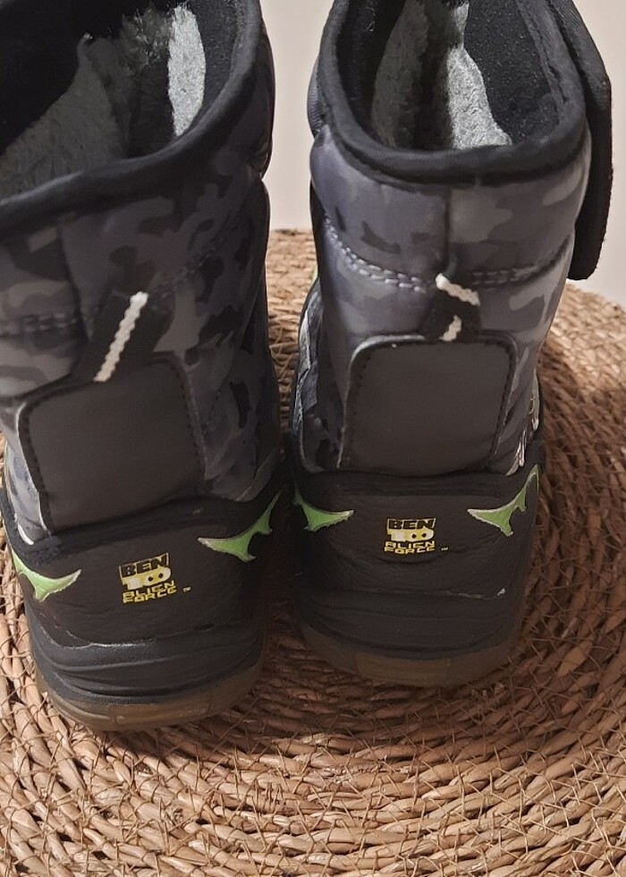 Ben 10 marka 29 numara orjinal - Görsel 3