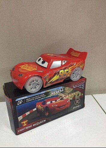 Şimşek McQueen araba