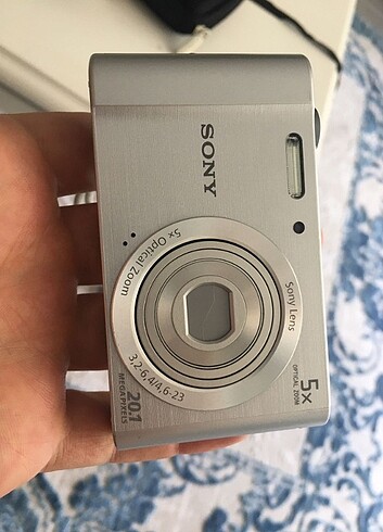 Sony fotoğraf makinesi 