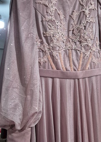 Pembe Nakışlı Uzun Kollu Abiye Elbise - Görsel 7