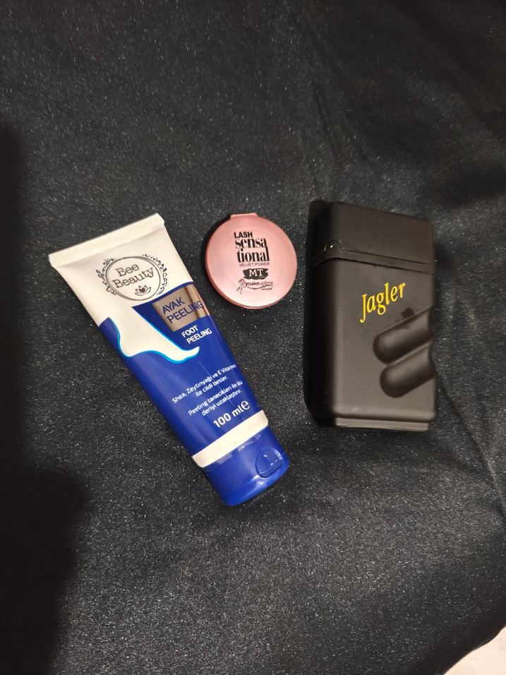Ayak Peelingi ve Makyaj Ürünleri - Görsel 2