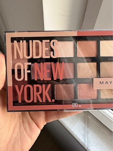 Maybelline Maybeline Nudes of New York Far Paleti