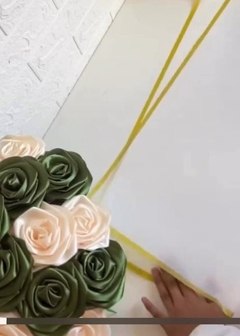 Beden Mor Çiçekli Vintage Broş