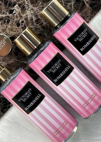 Victoria's Secret Kadın Parfüm Seti - Görsel 2