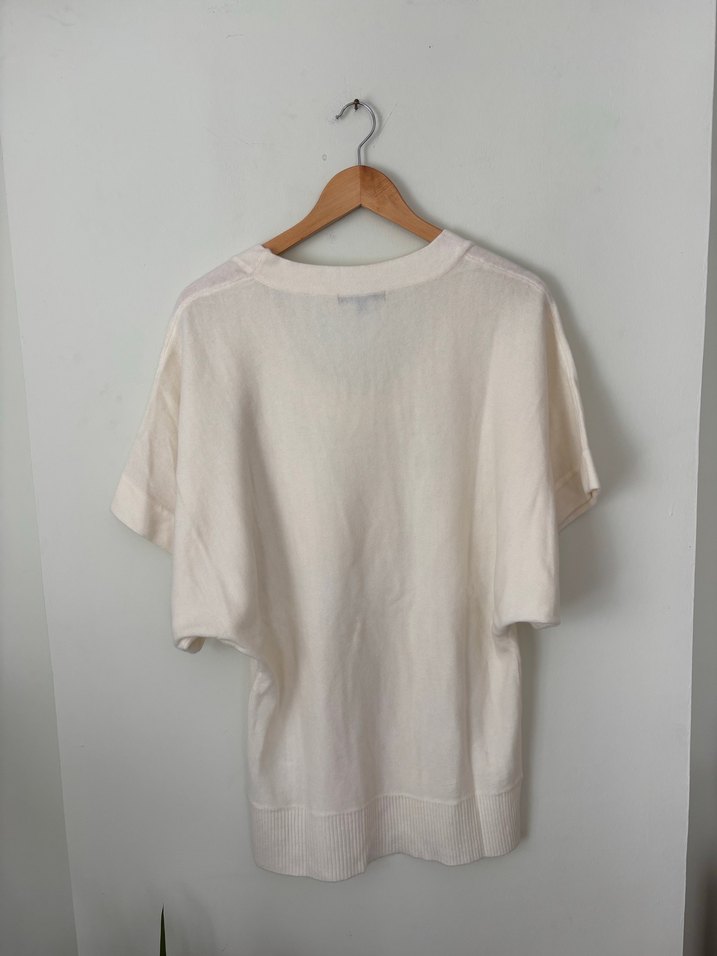 Kısa Kollu Krem Yün Kadın Kazak - Görsel 5