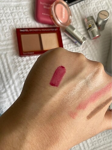 Wet n wild Wetnwild likit allık