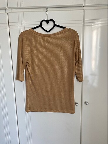 l Beden H&M marka yarım kol tişört