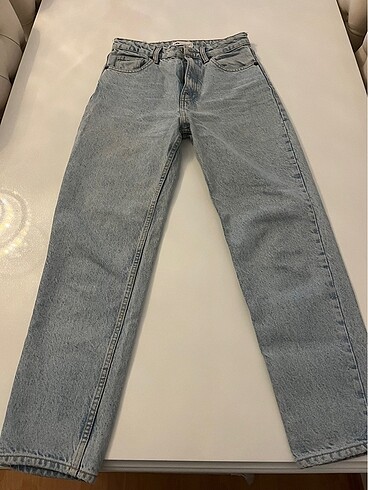 Zara mom jeans