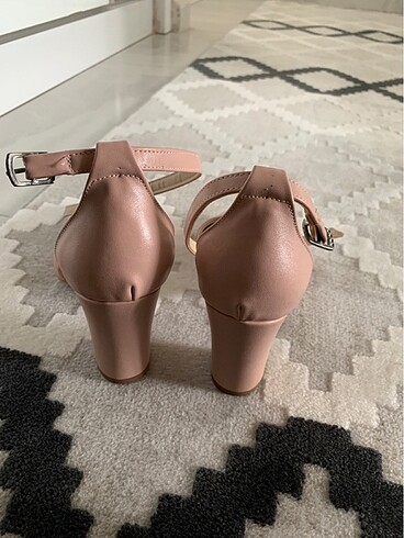 36 Beden pembe Renk Topuklu ayakkabı