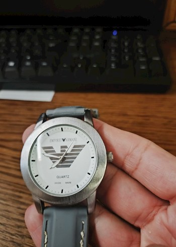 Armani Emporio Armani Gri Deri Kol Saati