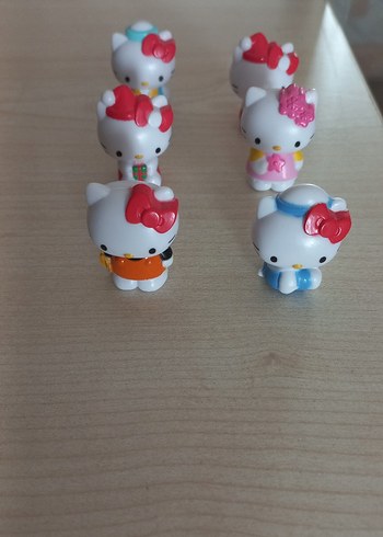 Renkli Hello Kitty Figürleri Seti