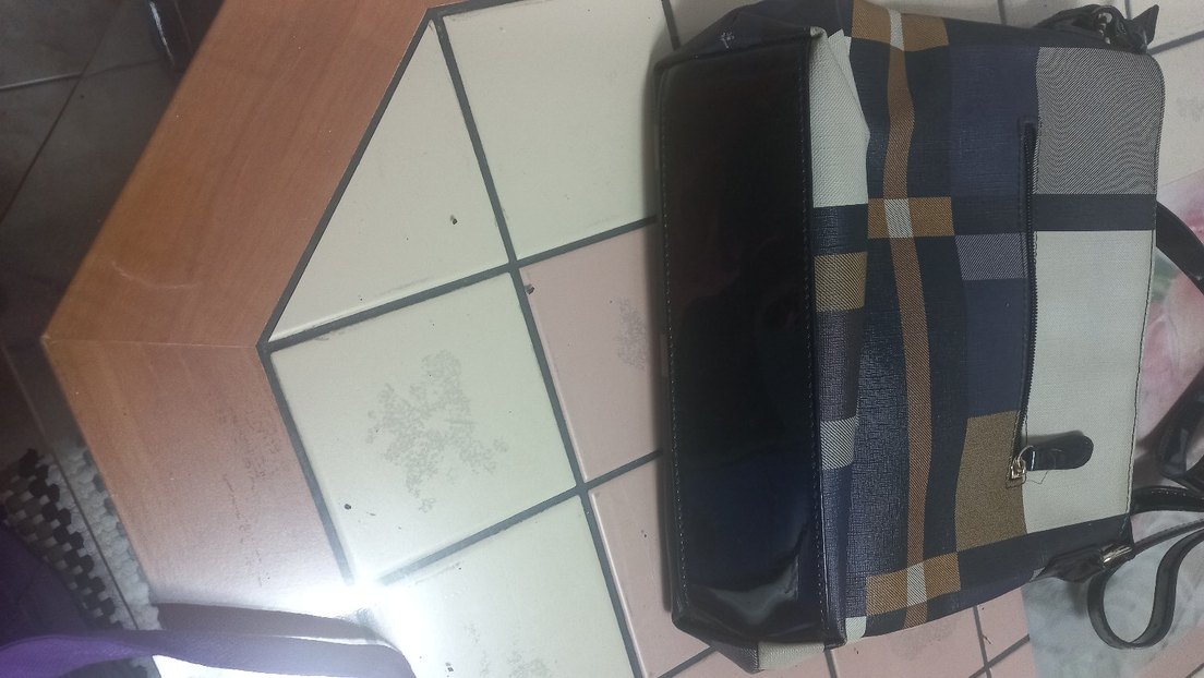 Kadın Kareli Fermuarlı Günlük Çanta - Görsel 4