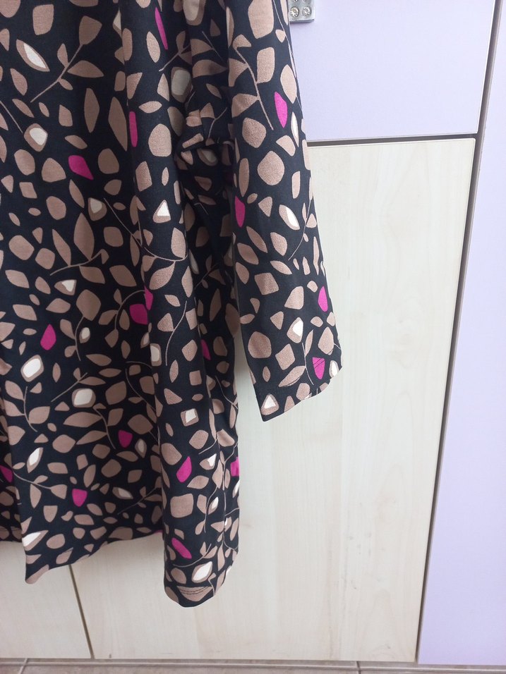 Desenli Kahverengi Kadın Bluz - Görsel 4