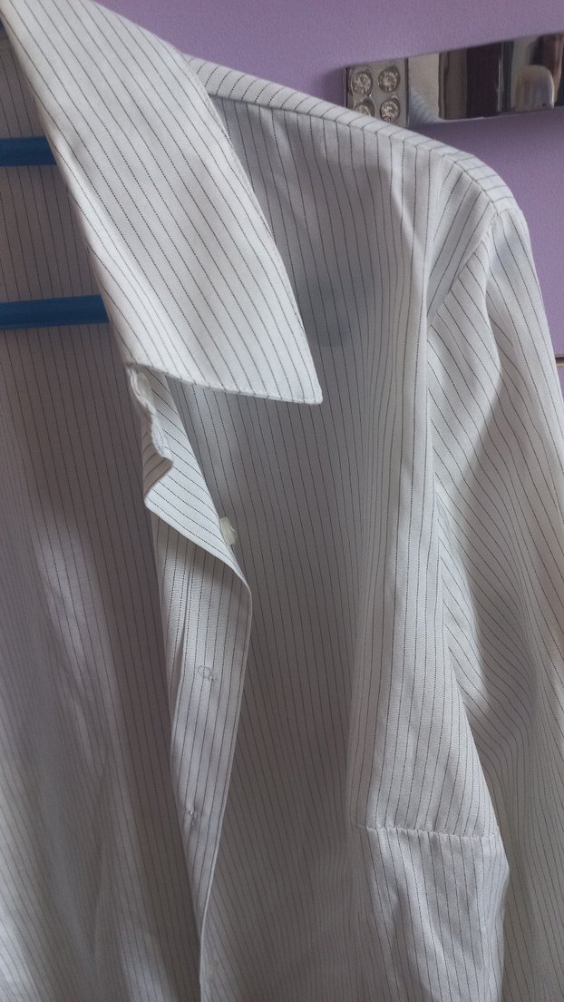 Kadın Beyaz Pliseli Keten Gömlek - Görsel 3