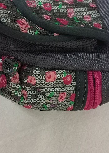 Pullu Baskılı Gri Pembe Çantası - Görsel 3