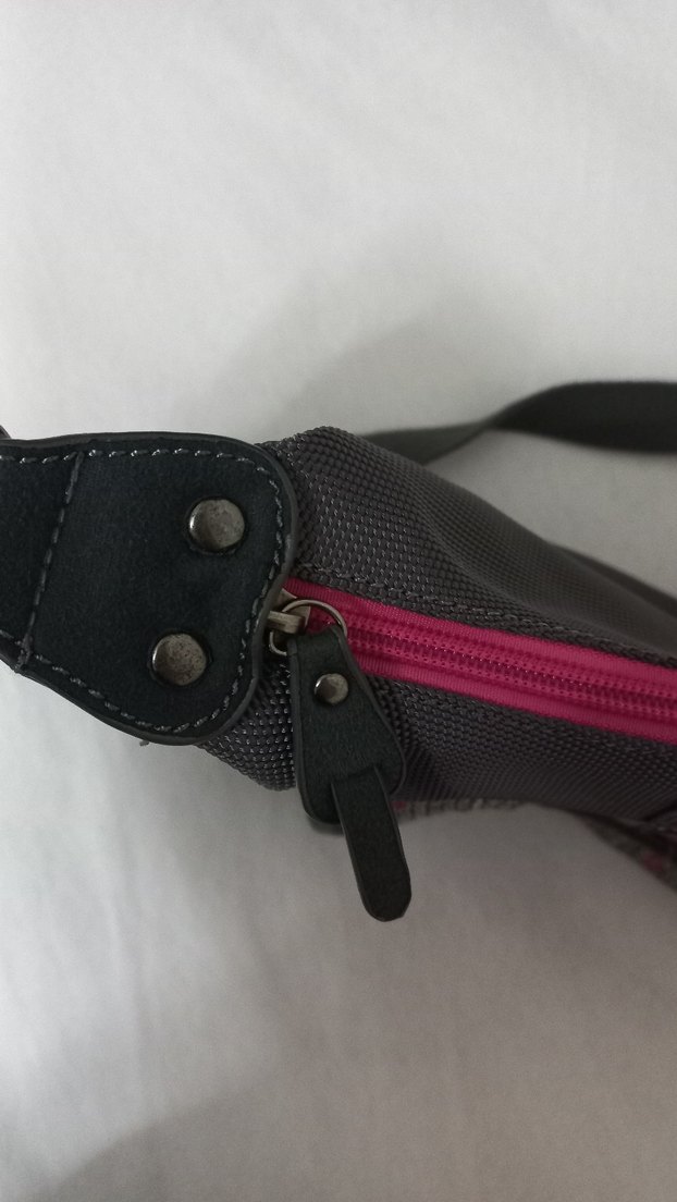 Pullu Baskılı Gri Pembe Çantası - Görsel 5