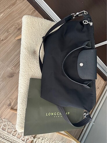 Longchamp medium
