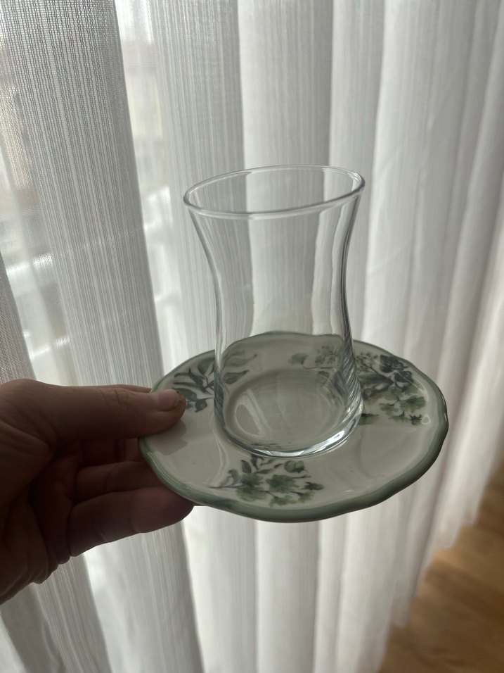 Yeşil Çiçek Desenli Porselen Yemek Takımı - Görsel 4